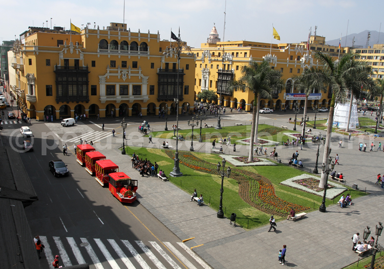 Plaza Mayor, Lima