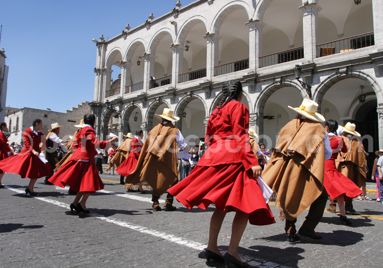 Danses criollas à Arequipa