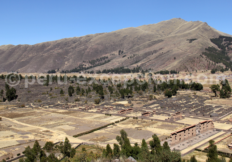 Temple de Wiracocha, Raqchi