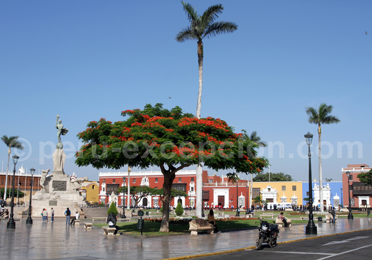 Place d'Armes de Trujillo