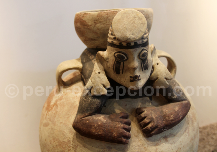 Dignitaire chancay, Museo MNAAHP, Lima