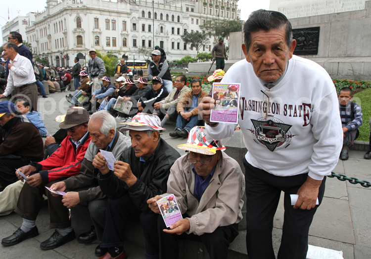 Rassemblement politique à Lima