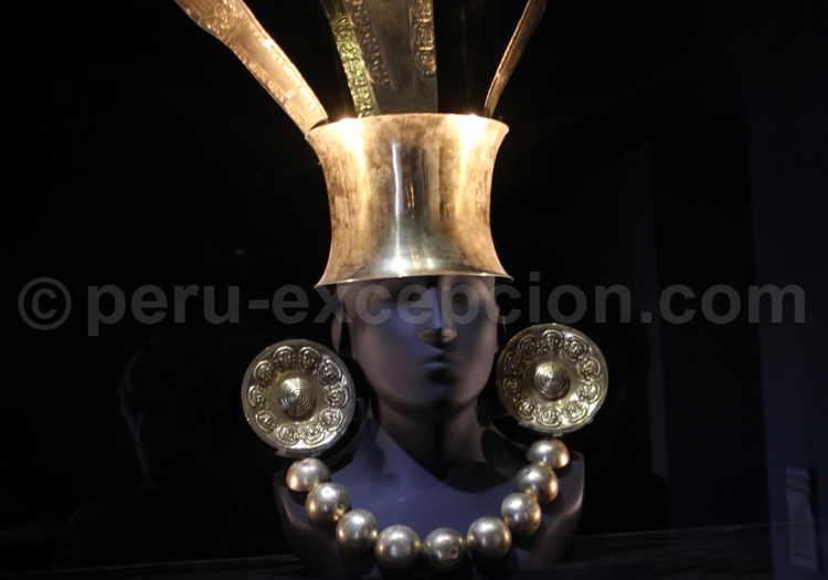 Trousseau funéraire en or chimú, musée Larco
