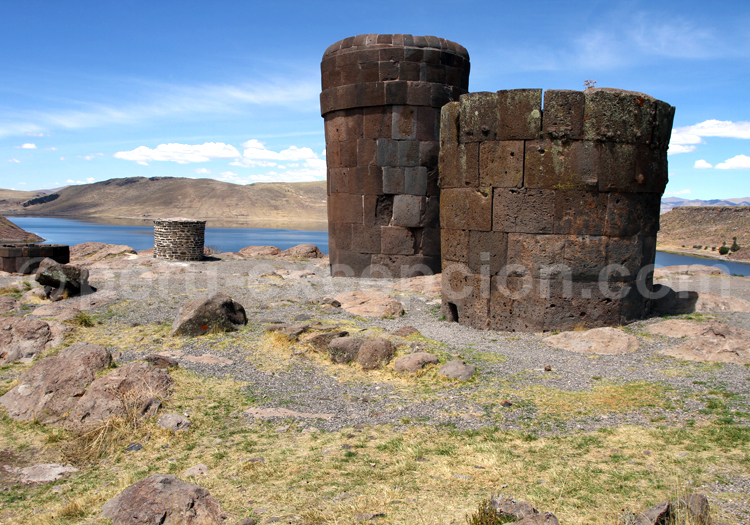 Chullpas de Sillustani