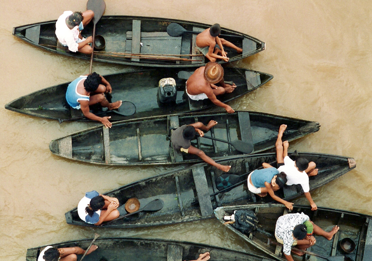 Transport sur le Rio Amazone, Licence CC