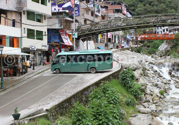 Transport à Aguas Calientes
