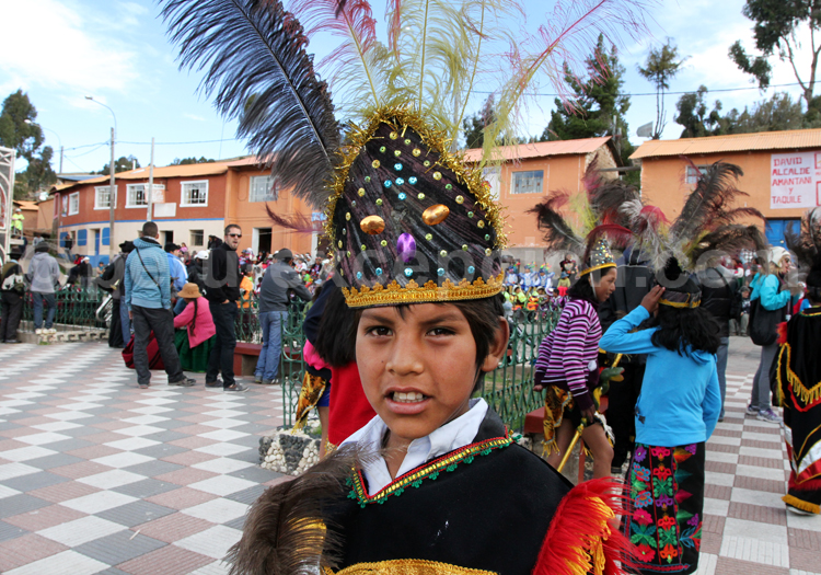 Costume de fête, Taquile
