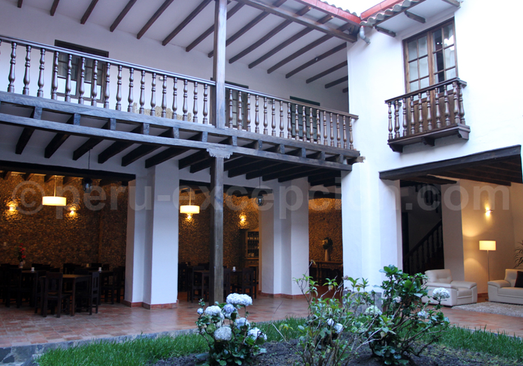 Hôtel Xalca, Balcon