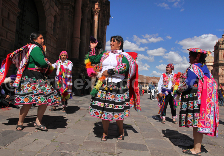 Danse traditionnelle, Pérou