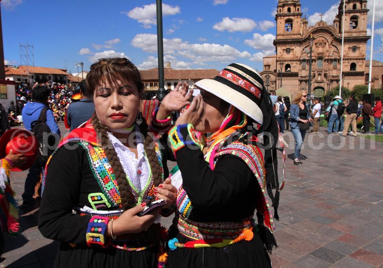 Tenue d'apparat, Cusco