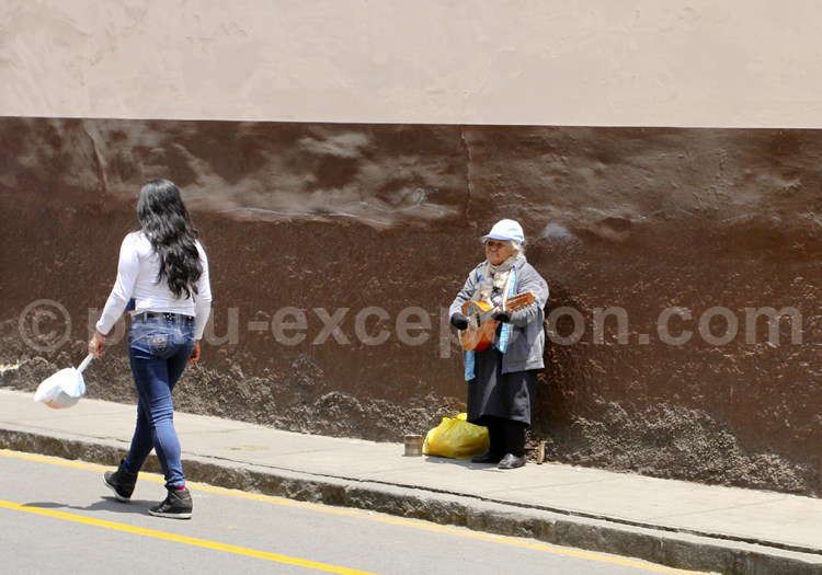 Musique dans les rues de Lima