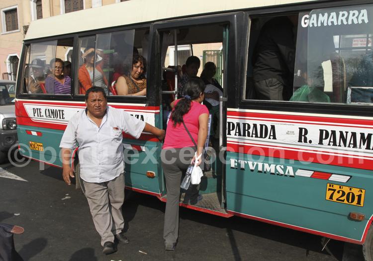 Transport en commun, Lima